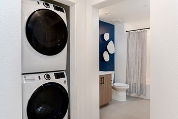 Ge full size washer & dryer 